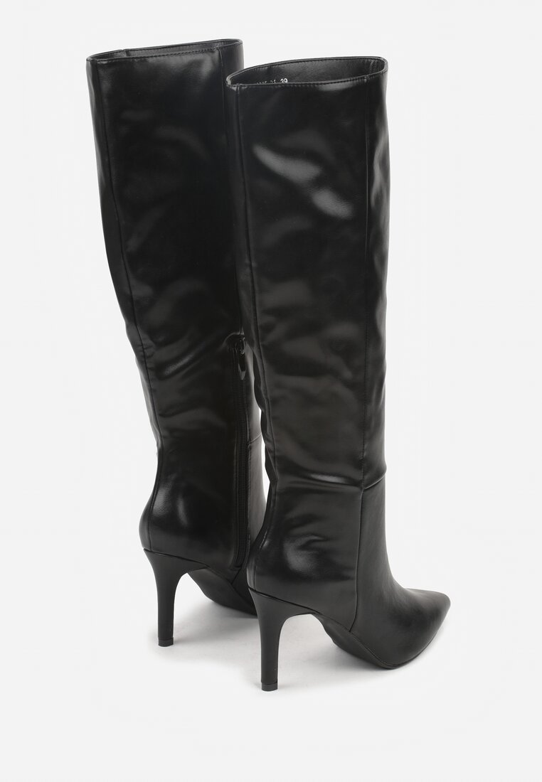 Чорні Чоботи