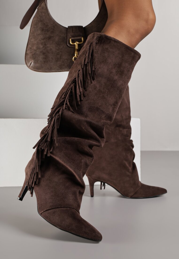 Коричневі Чоботи