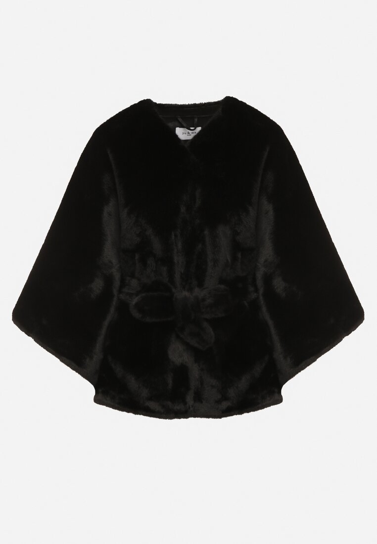 Чорне Пончо