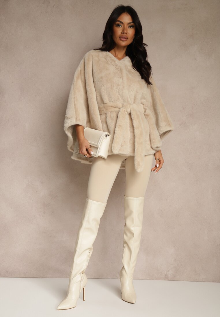 Бежеве Пончо