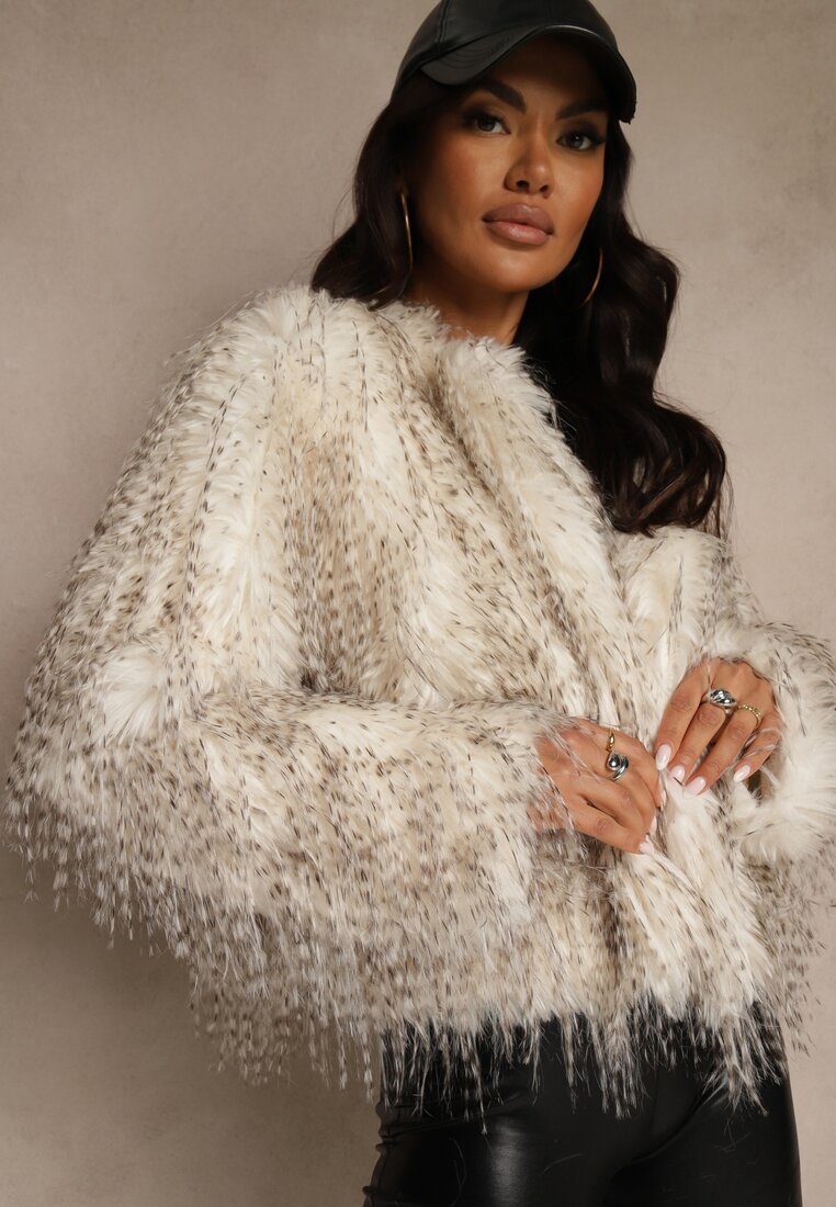 Біла Куртка