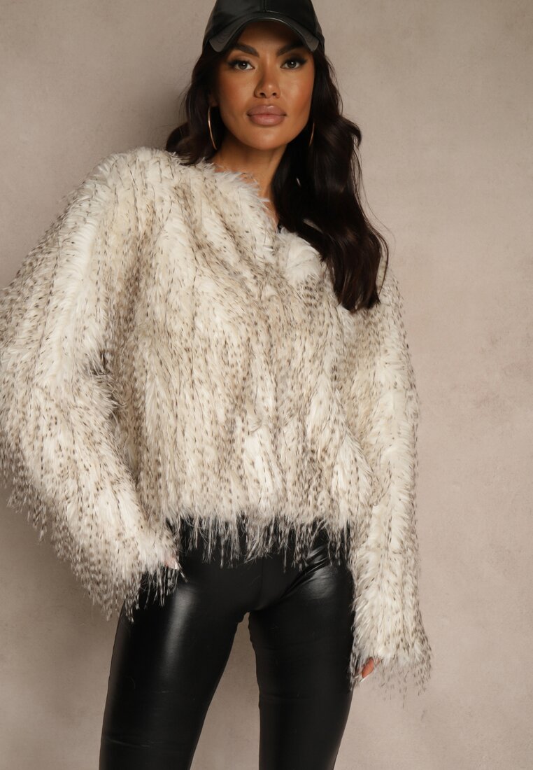 Біла Куртка