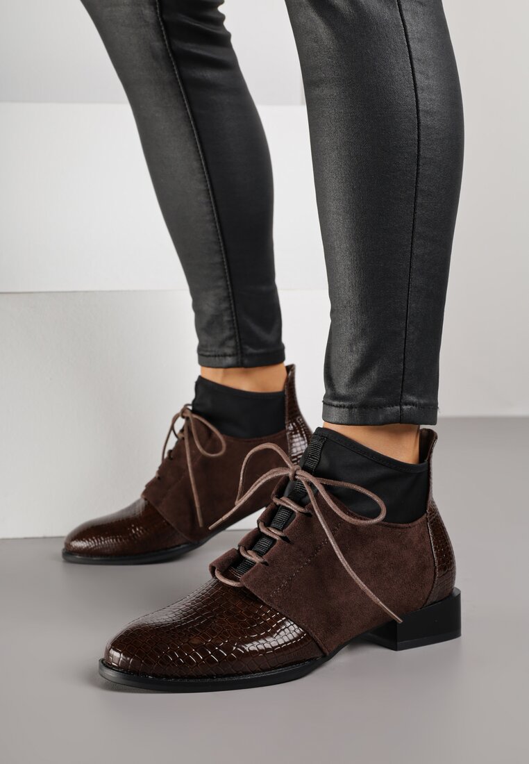 Коричневі Черевики