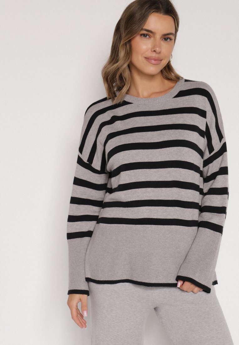 Чорний Светр