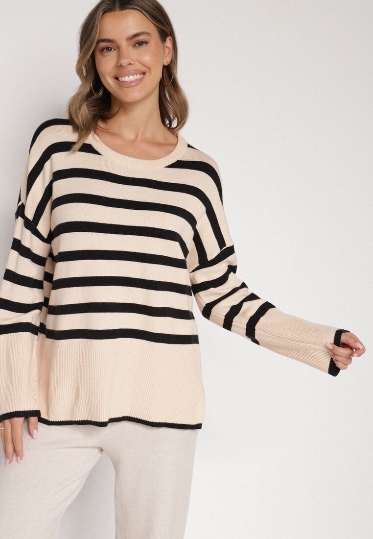 Чорний Светр