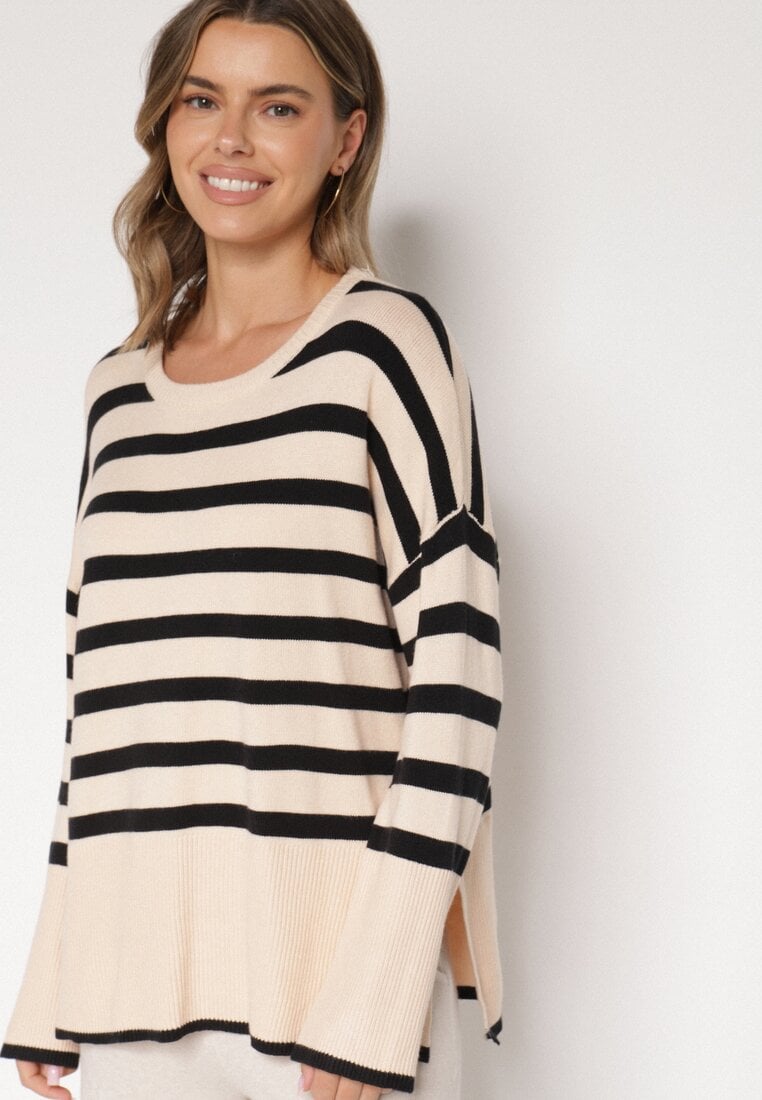 Чорний Светр