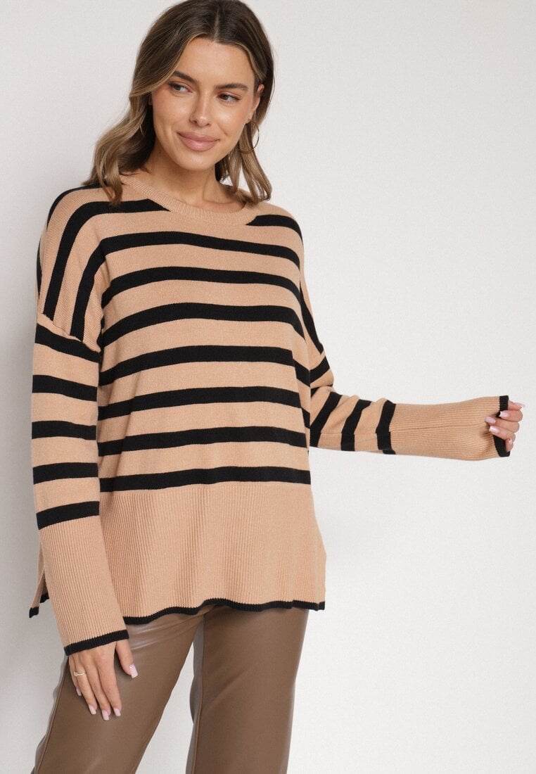 Чорний Светр