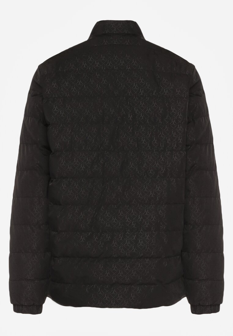 Чорна Куртка