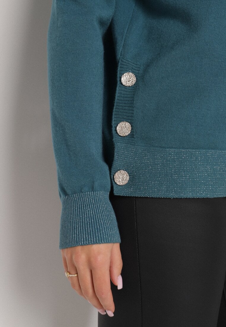 Блакитний Светр