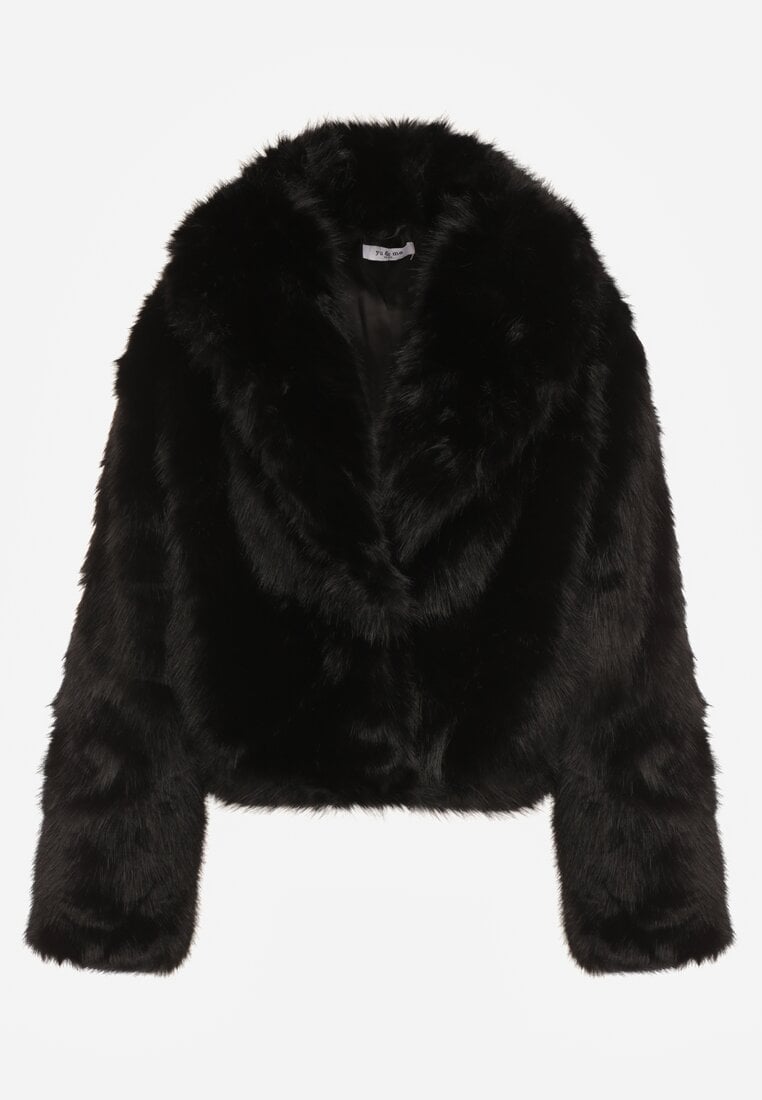 Чорна Куртка