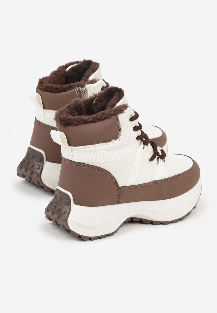 Бежеві Сноубутси