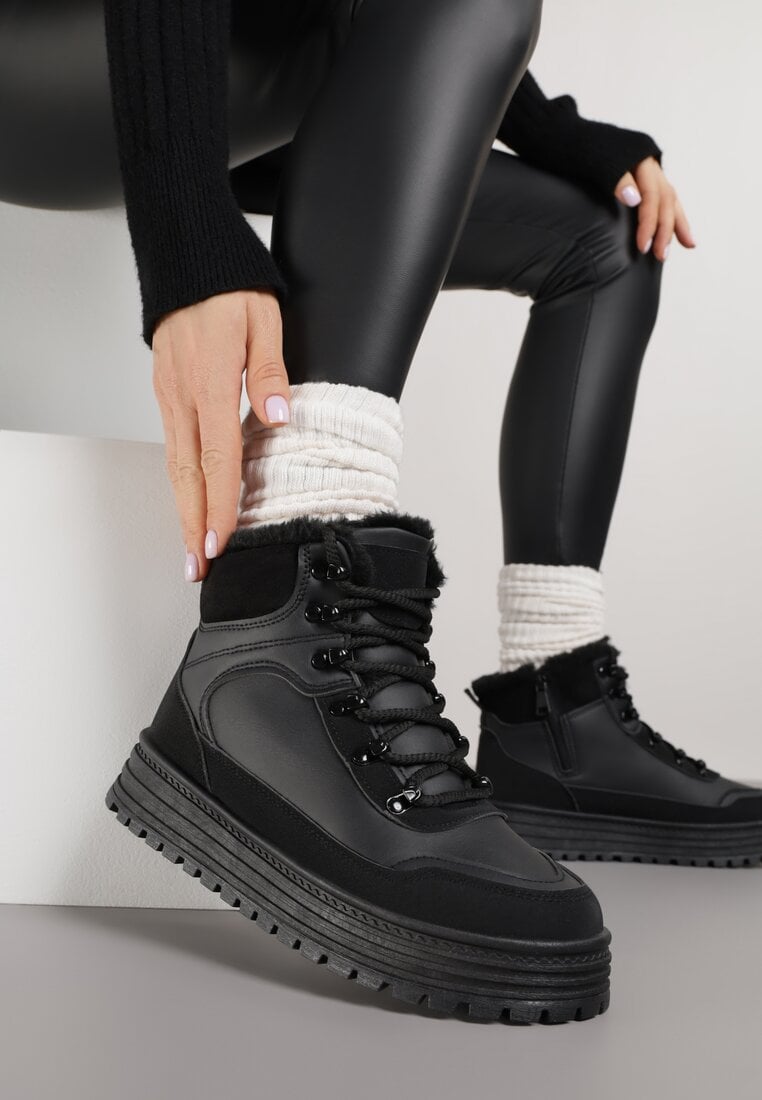 Чорні Снікерси