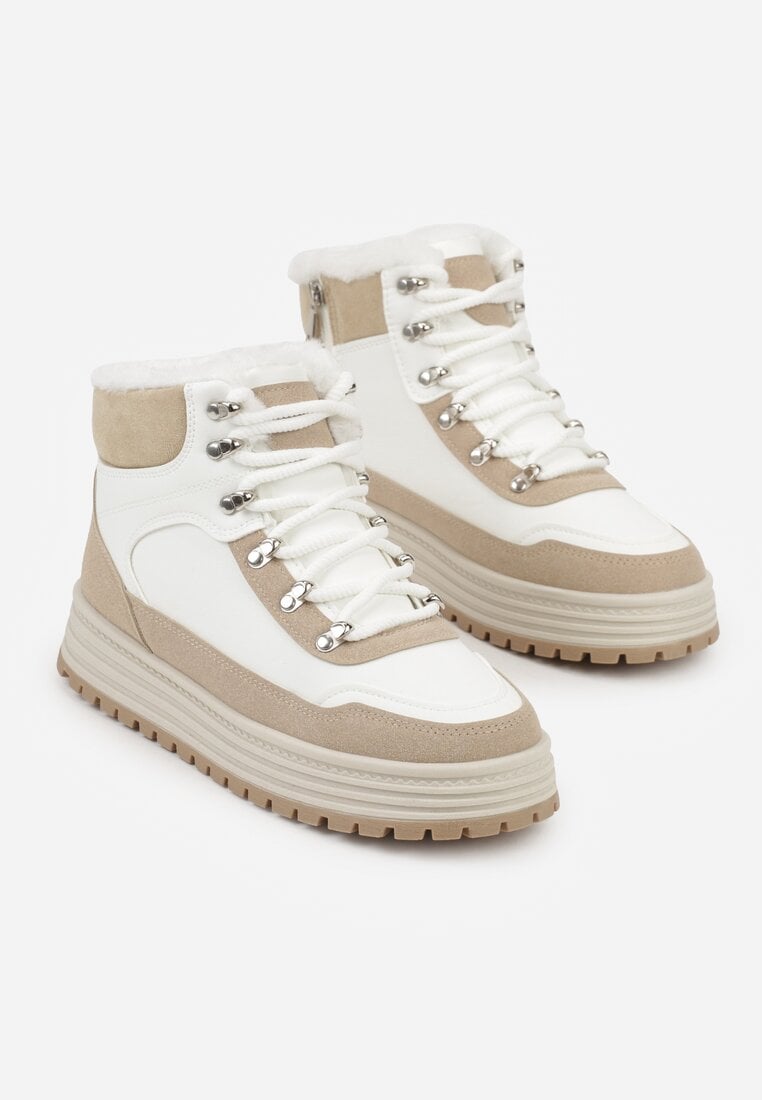 Білі Снікерси