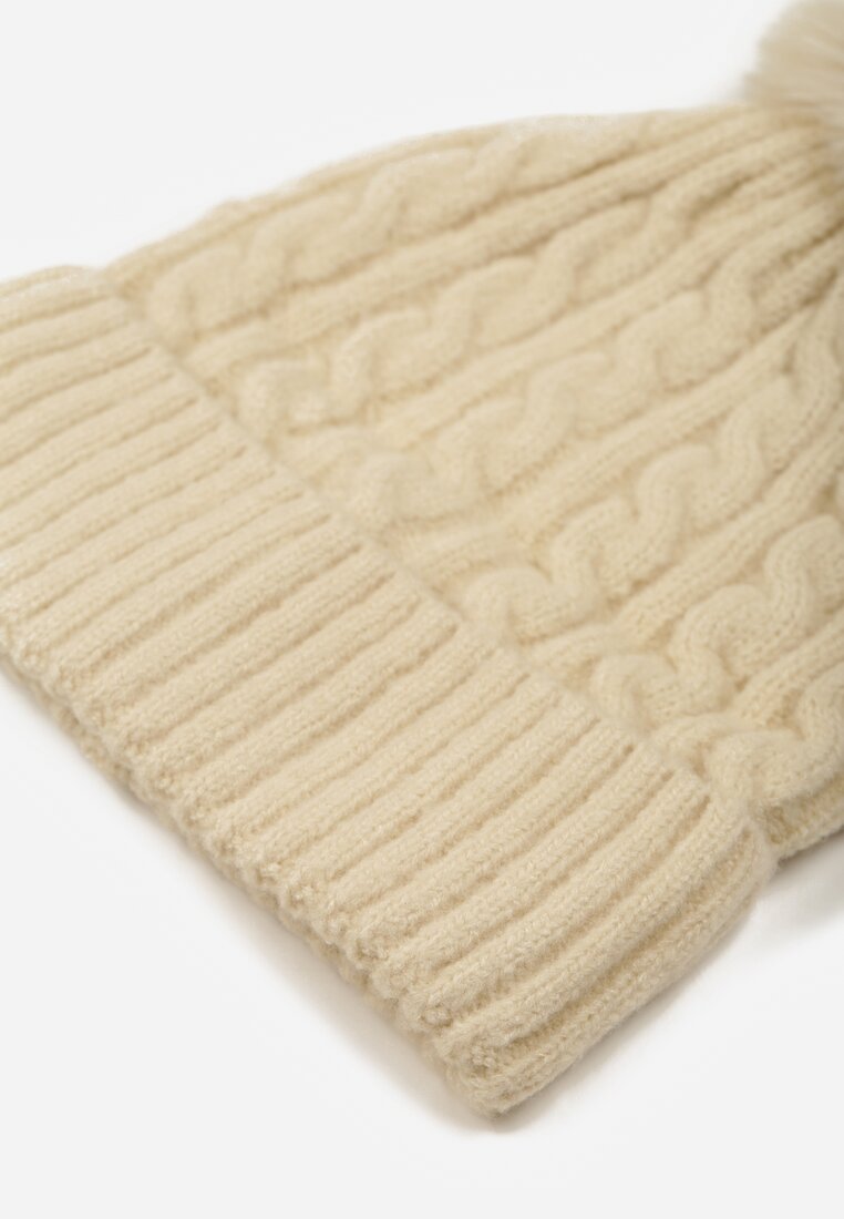 Бежева Шапка