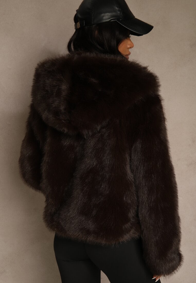 Коричнева Куртка