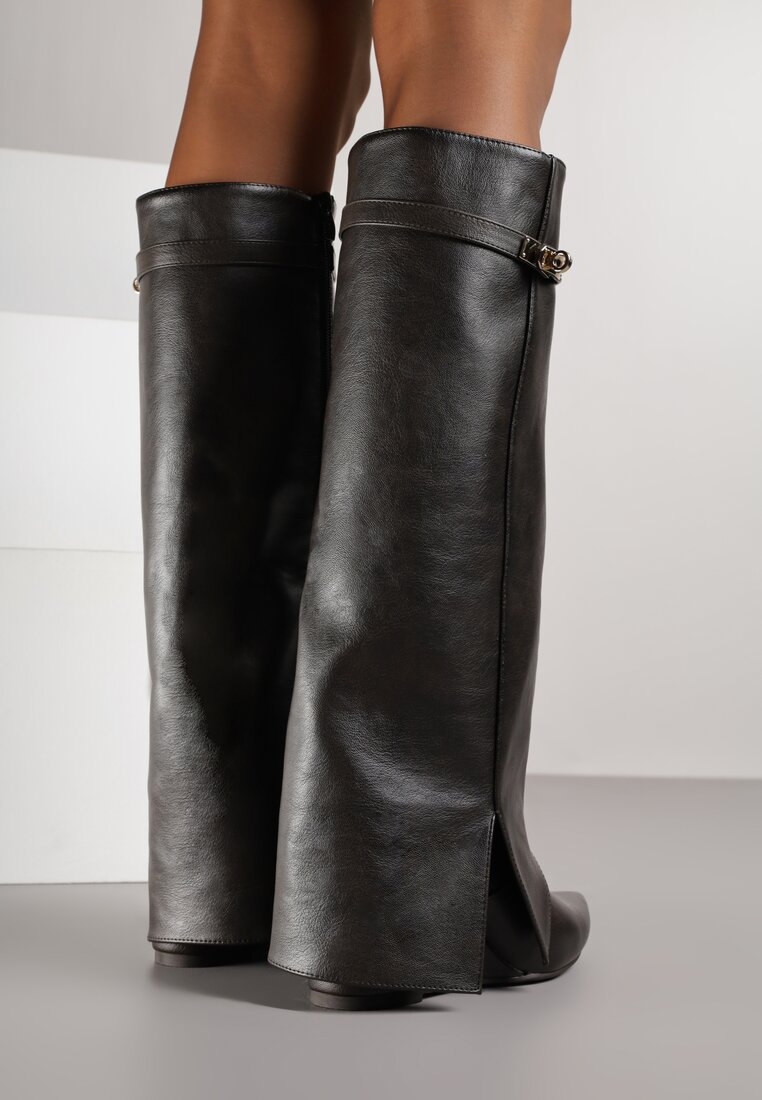 Коричневі Чоботи