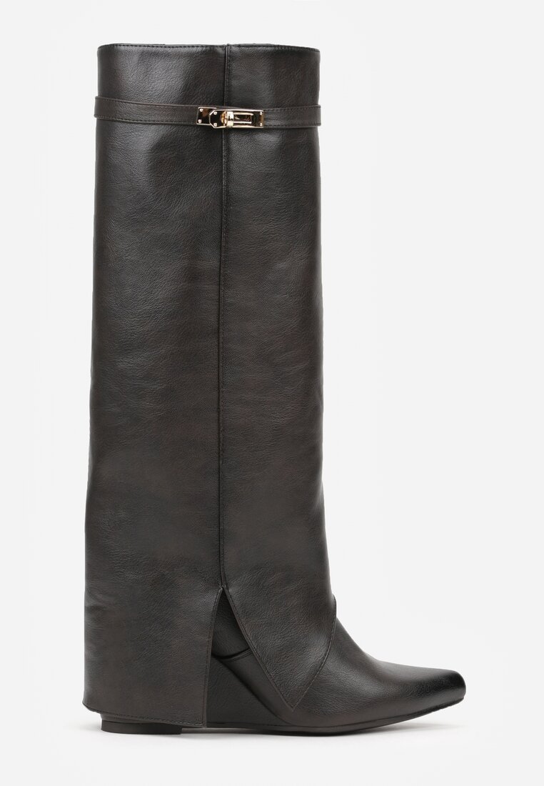 Коричневі Чоботи