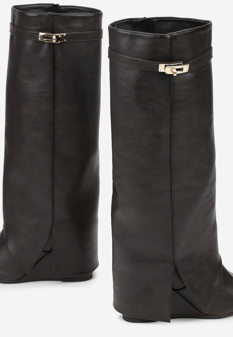 Коричневі Чоботи