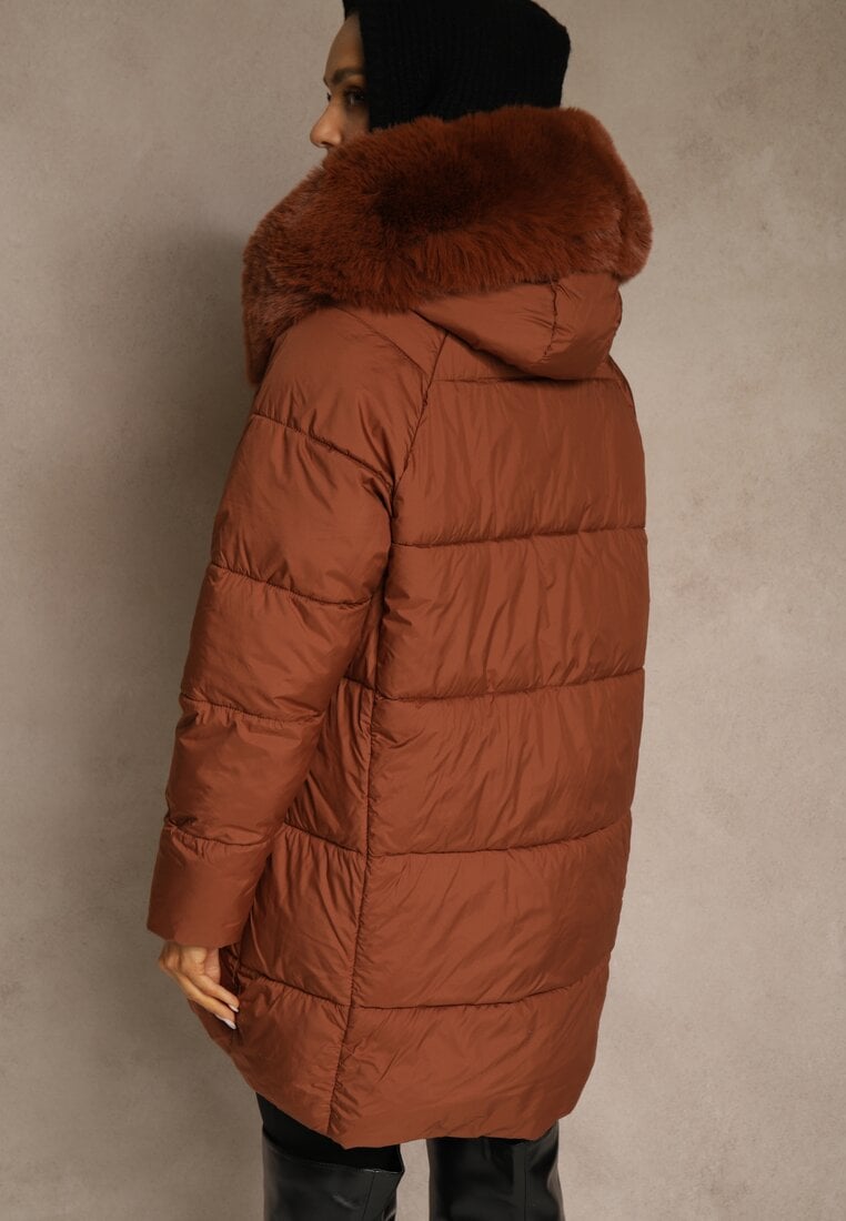Коричнева Куртка