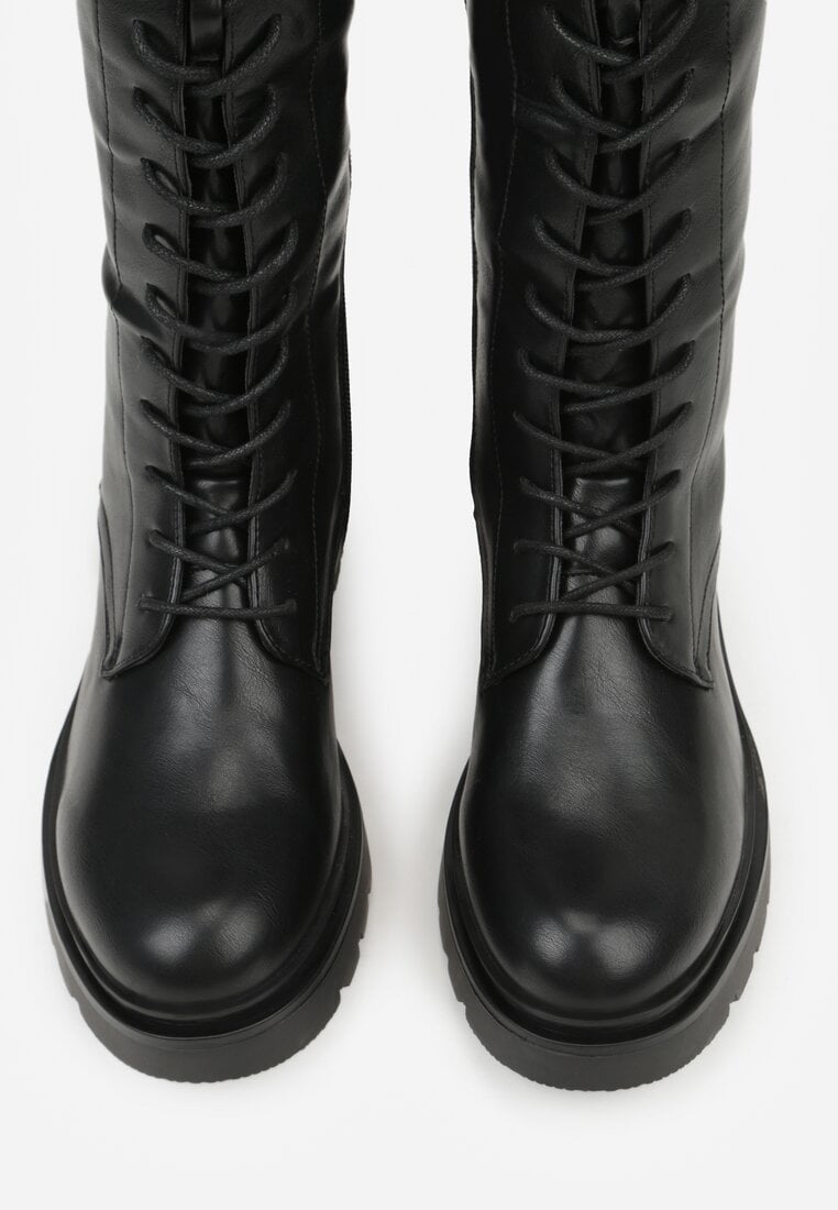 Чорні Чоботи