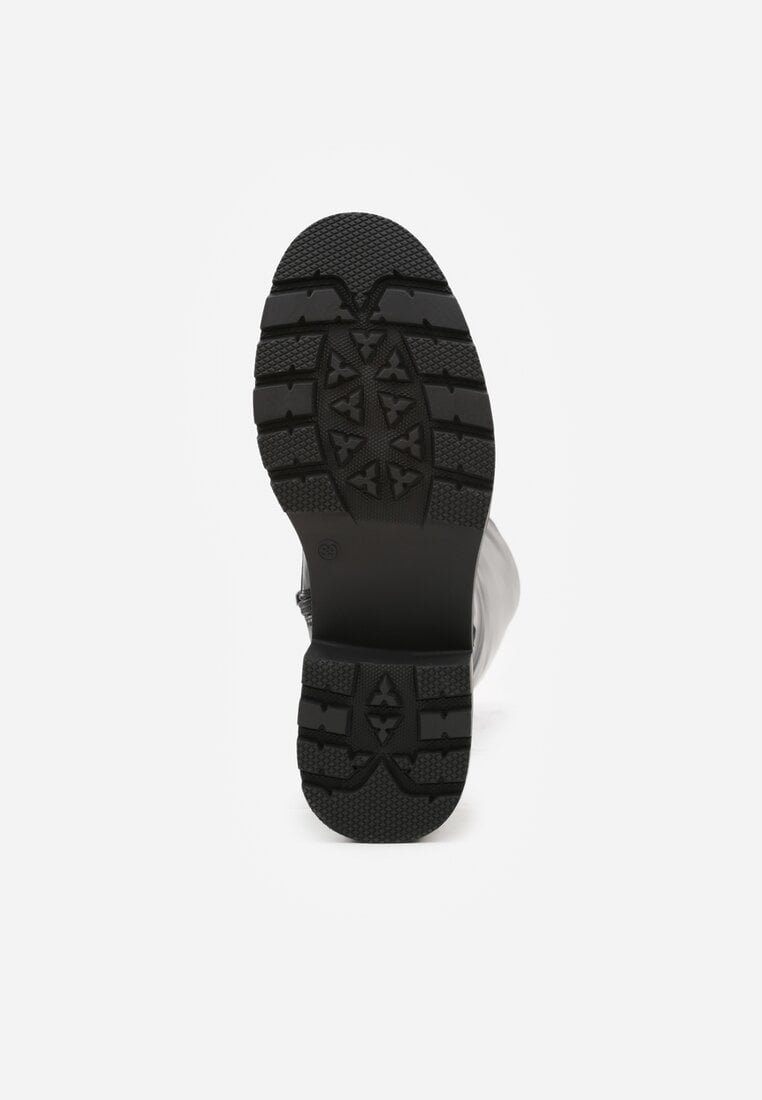 Чорні Чоботи