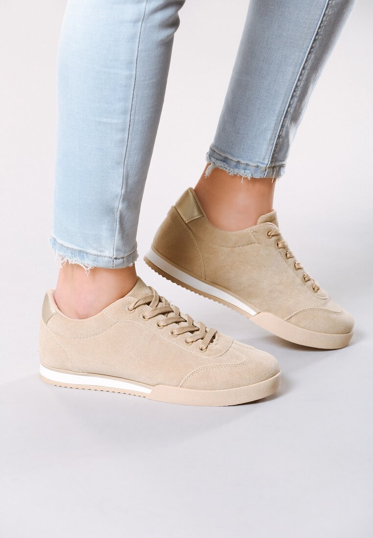 Кроссовки найк женские бежевые замшевые. Кроссовки с бежевой подошвой. Кроссовки бежевого цвета женские. Кроссовки асос женские бежевые. Кроссовки asos design.