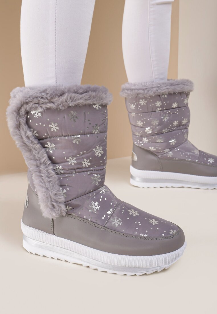 Сірі Сноубутси