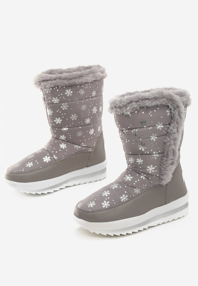 Сірі Сноубутси