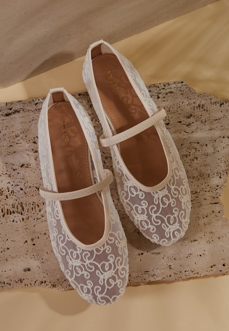 Бежеві Балетки