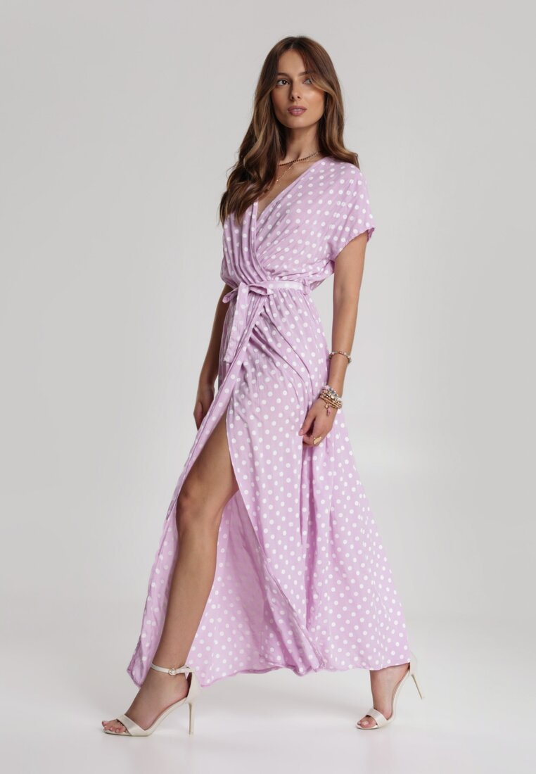 

Фіолетова Сукня, Фіолетовий