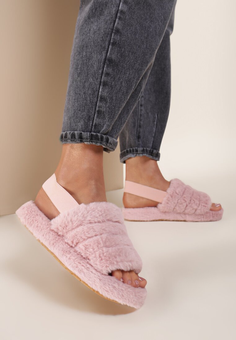 Рожеві Тапки