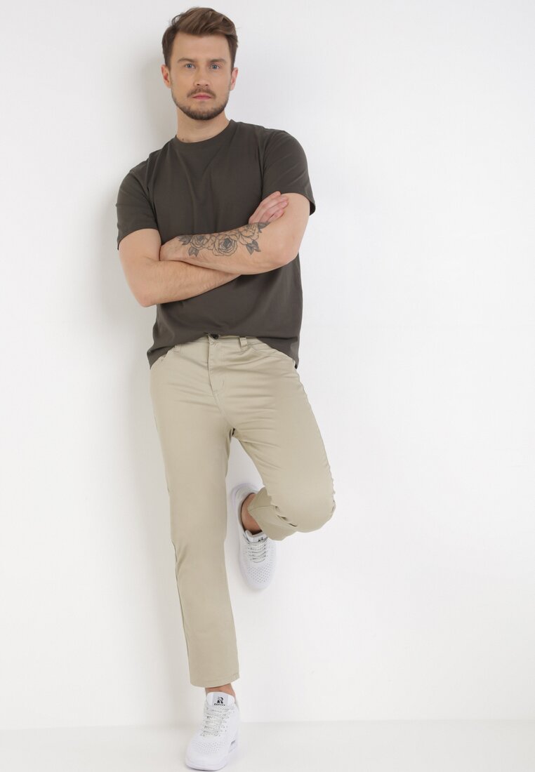 

Бежеві Штани, Бежевий