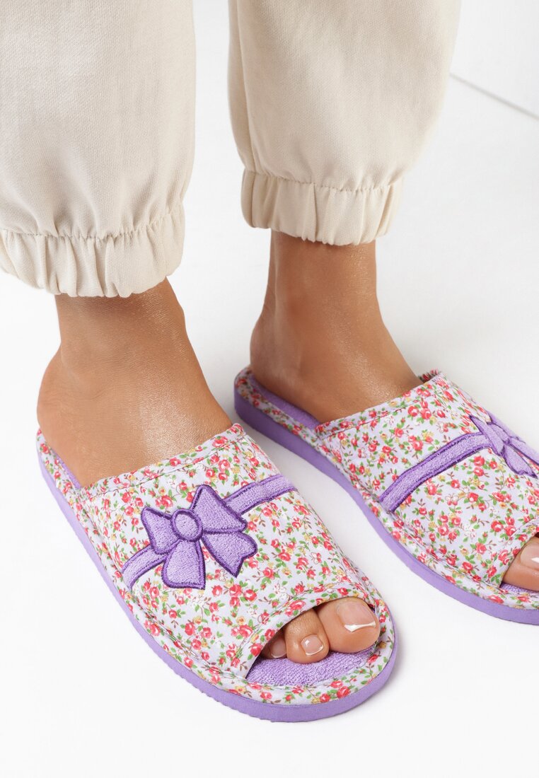 Фіолетові Тапки