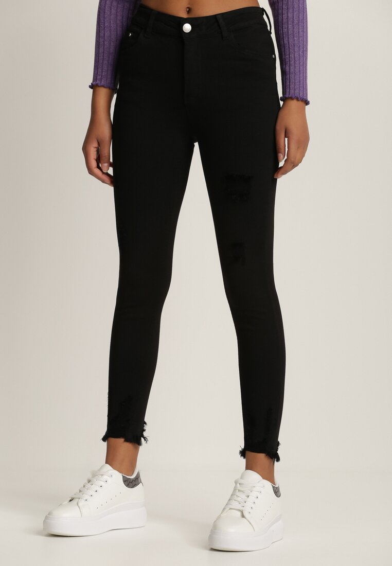 

Чорні Штани, Чорний