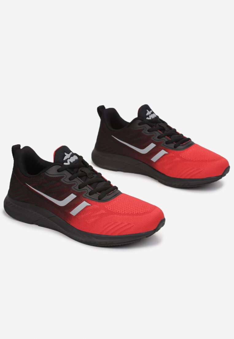 

Червоні Кросівки, Червоний