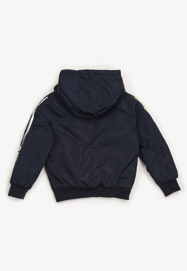 

Синя Куртка, Синій