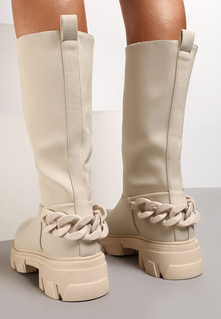 

Бежеві Черевики, Бежевий