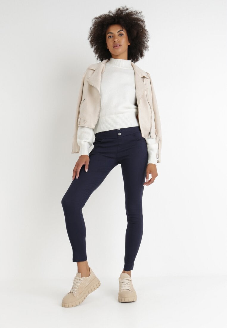 

Сині Штани, Синій