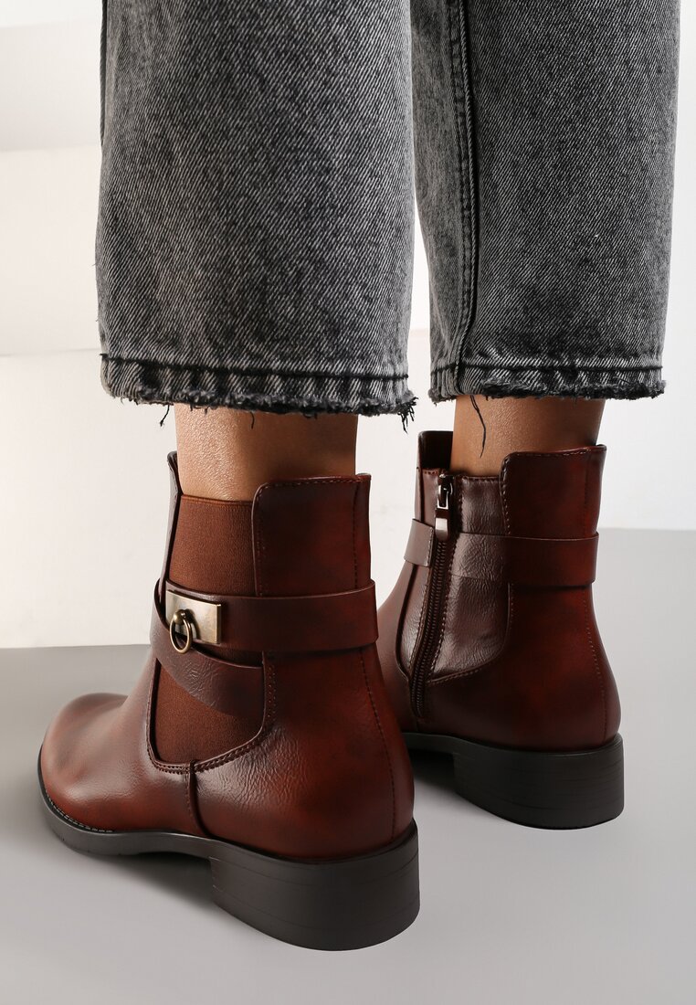 

Карамельні Черевики, Карамельний