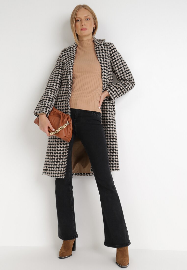 

Бежевий Гольф