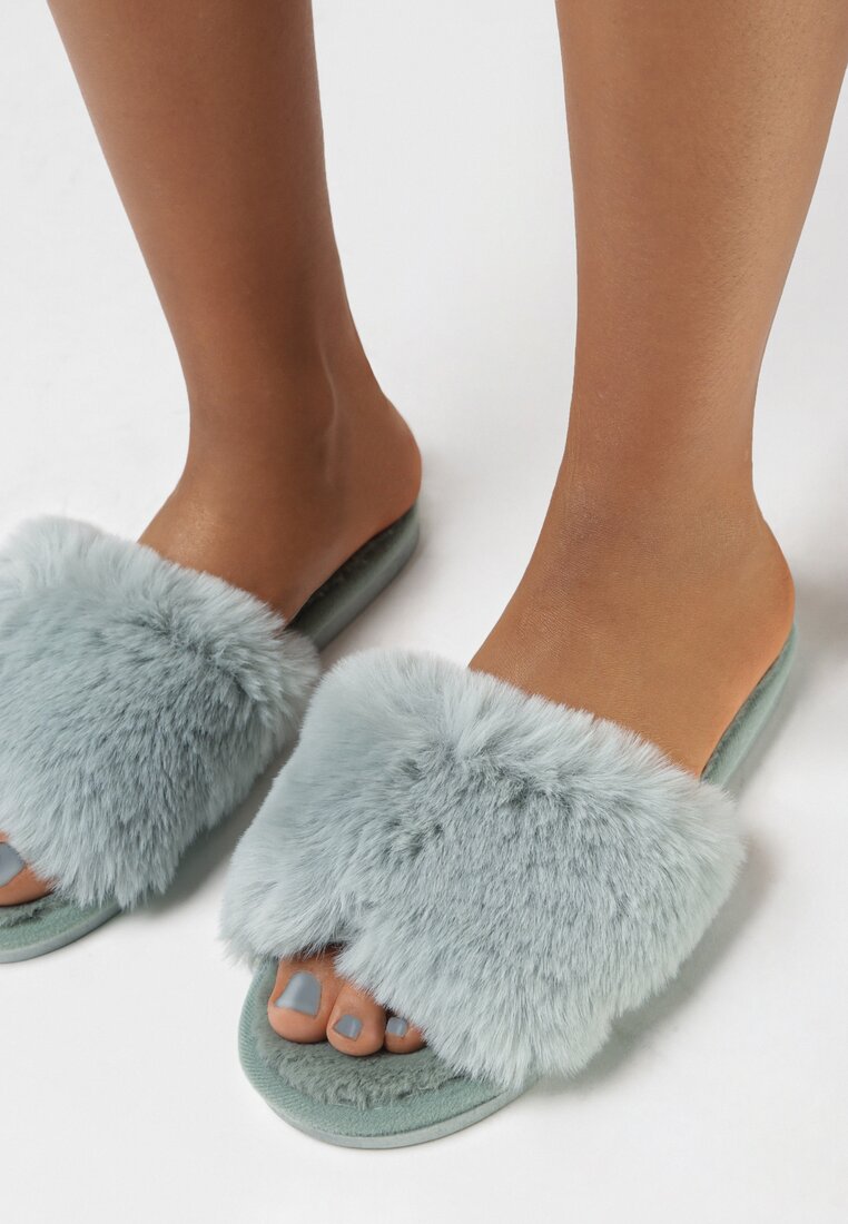 

М'ятні Тапки, М'ятний