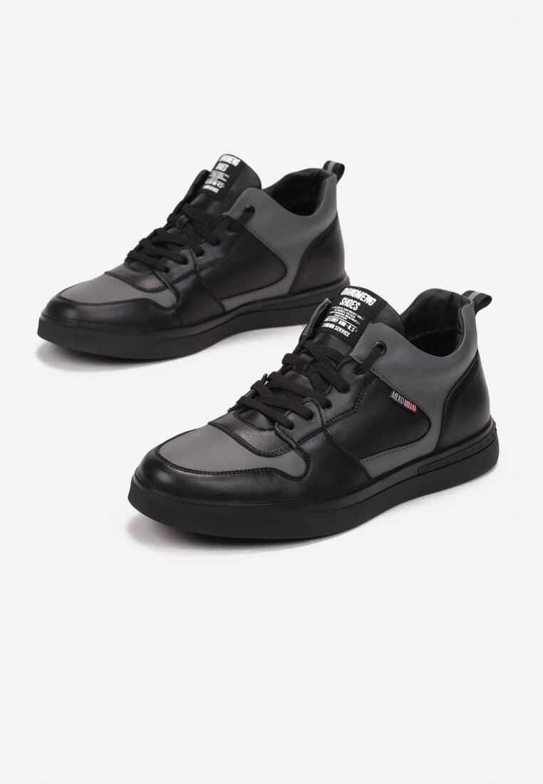 

Чорні Кросівки, Чорний