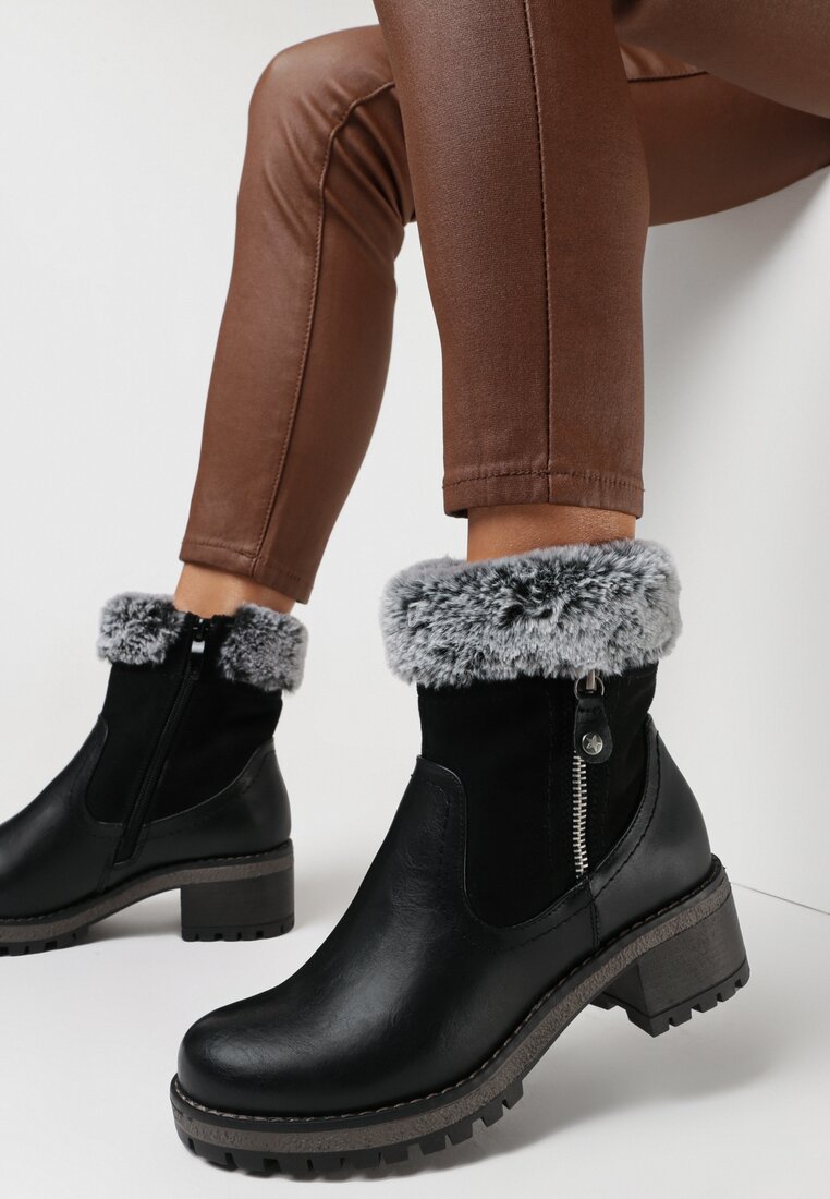 

Чорні Черевики, Чорний