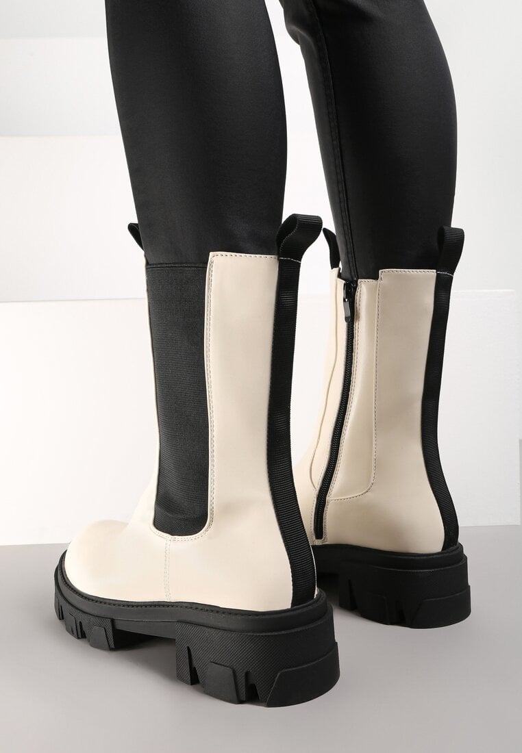 

Бежеві Черевики, Бежевий