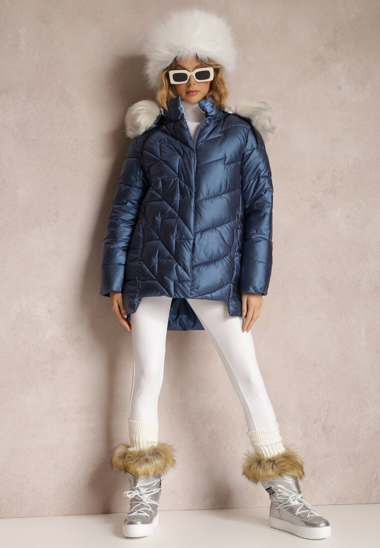 

Синя Куртка, Синій