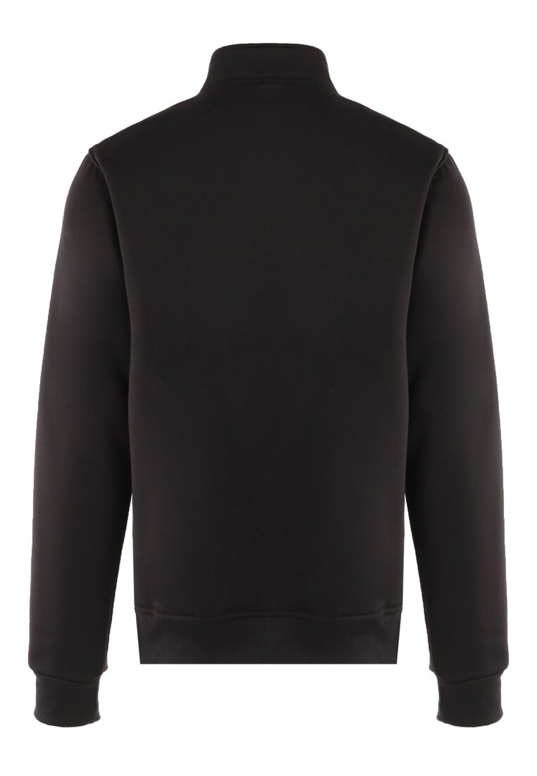 

Чорна Толстовка, Чорний