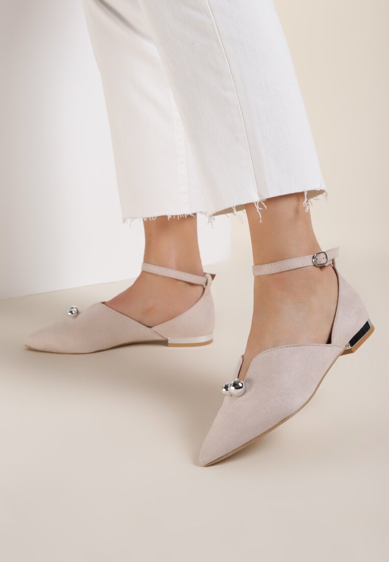 

Бежеві Балетки, Бежевий